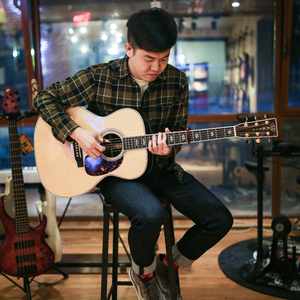 av直播被路人c翻了
